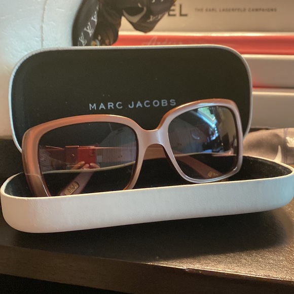 Marc Jacobs sunglasses - Picture 2 of 13